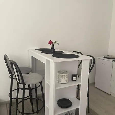 Apartment Mole